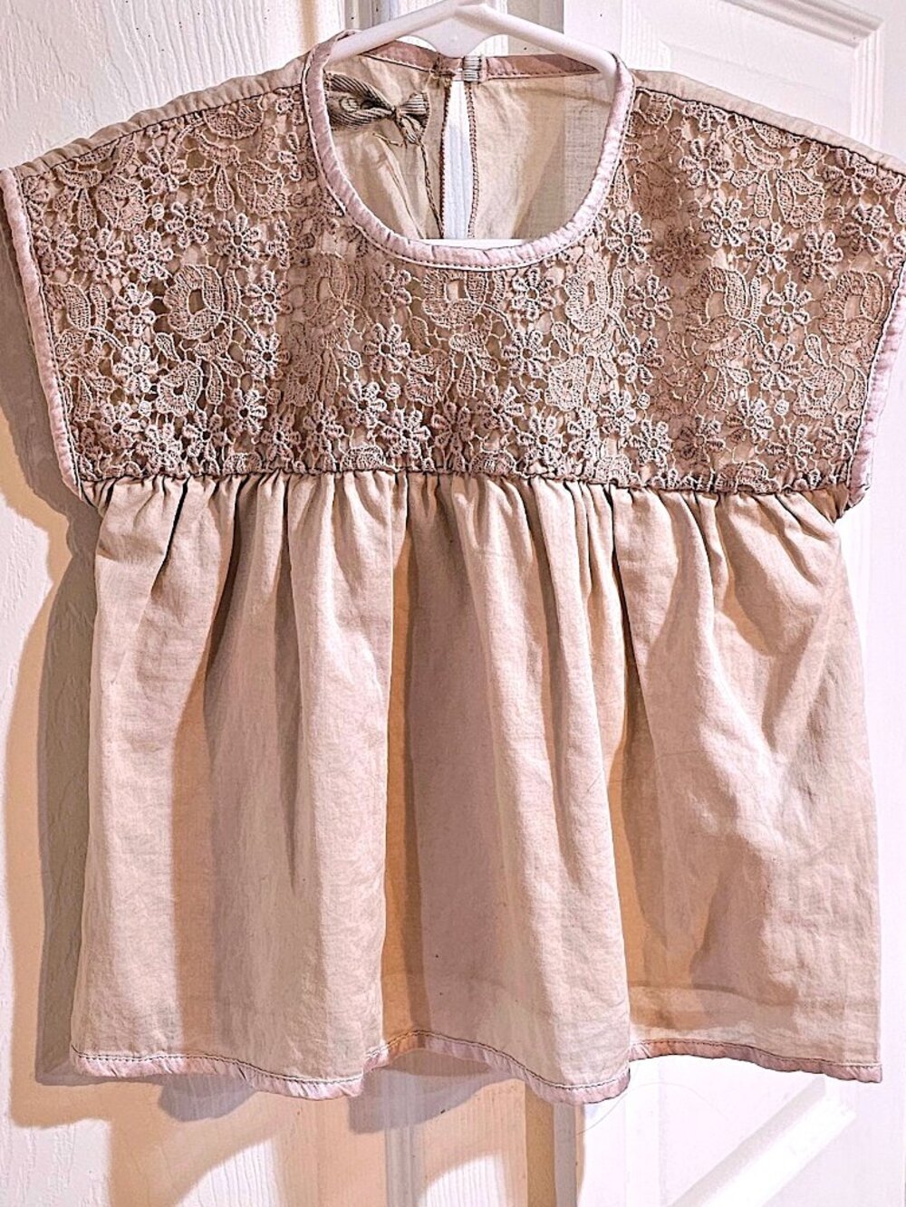 NWT Designer Boho Feminine Babydoll Blouse with Floral Lace Yoke 12M